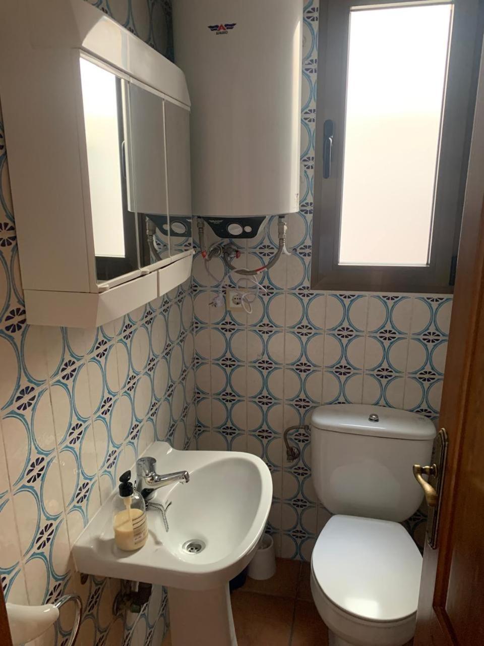 Excelsior Beachfront Apartment קלפה מראה חיצוני תמונה